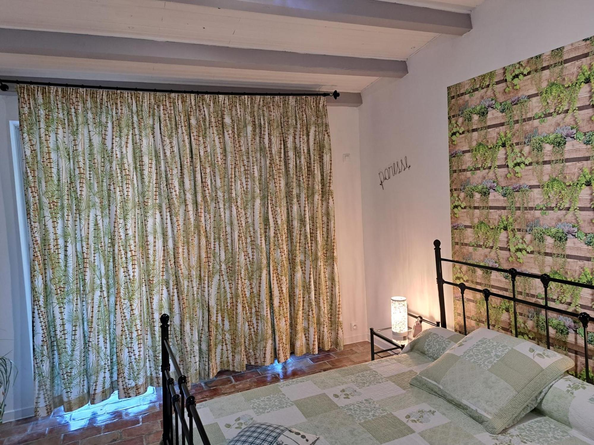 Bed and Breakfast Lou Pin Dou Papet Roquevaire Exterior foto